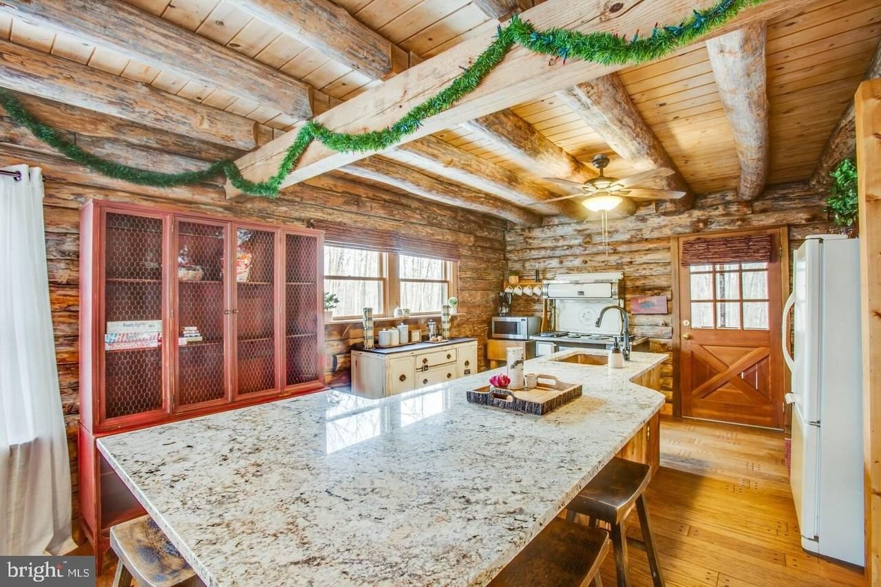 510 Marges Mountain Ln - Photo 3 of 14