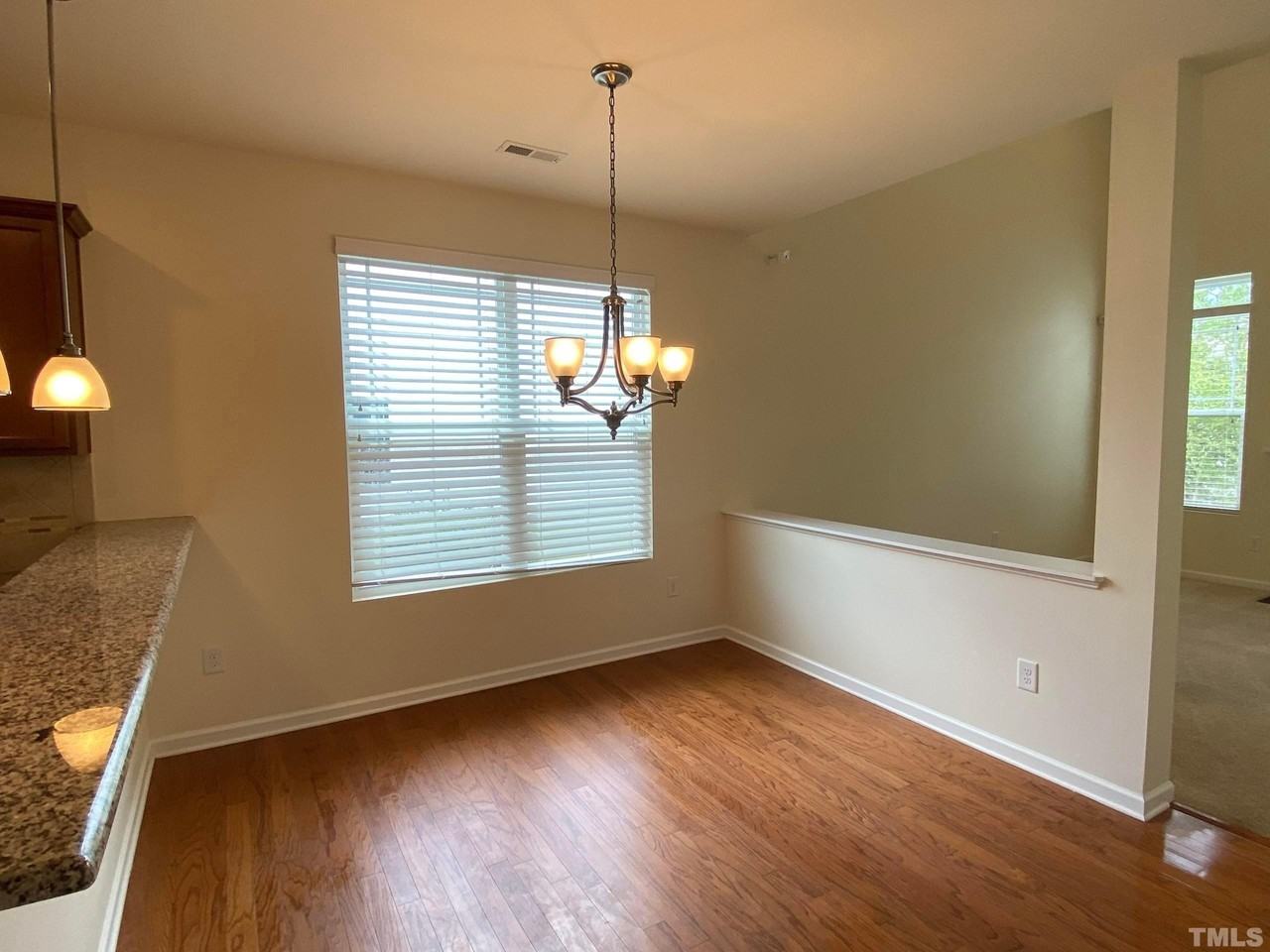 5330 Jessip St - Photo 3 of 26