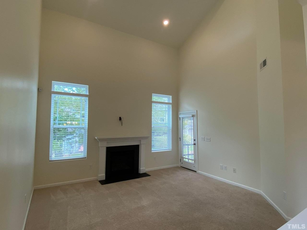 5330 Jessip St - Photo 7 of 26