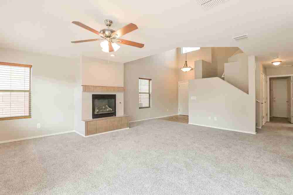 641 W Emerald Key Dr - Photo 4 of 17