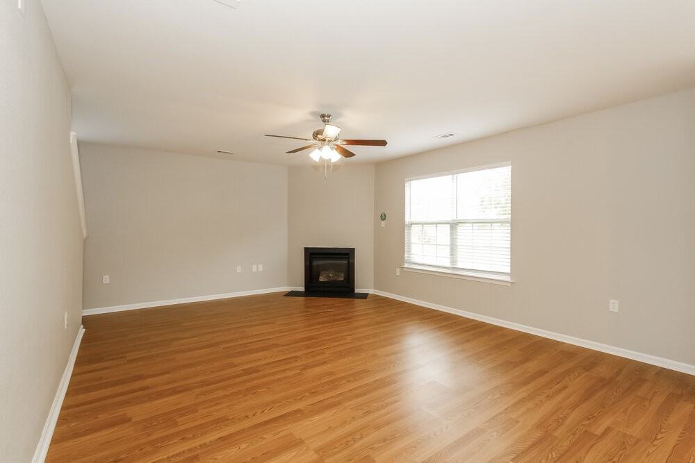 8525 Emerald Fern Way - Photo 5 of 16