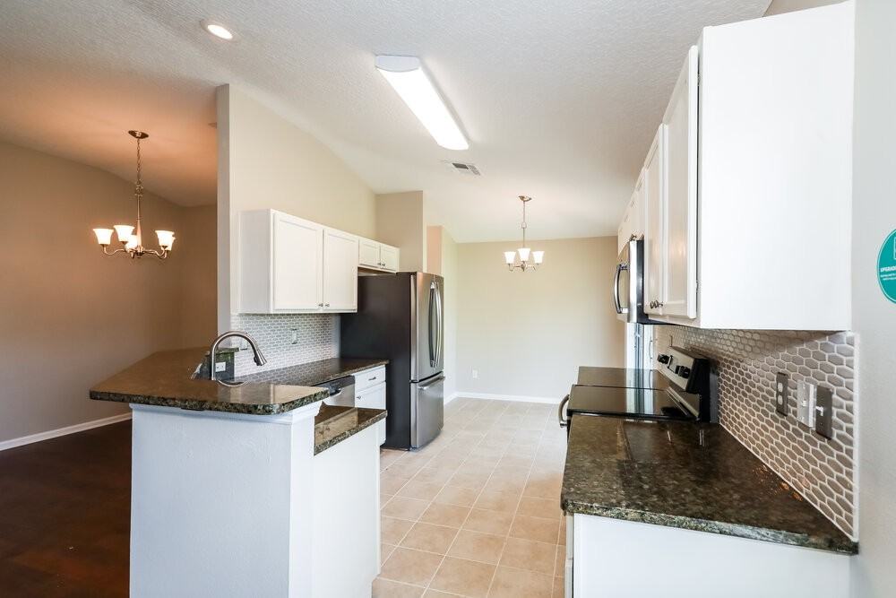 2682 Oak Haven Dr - Photo 7 of 15