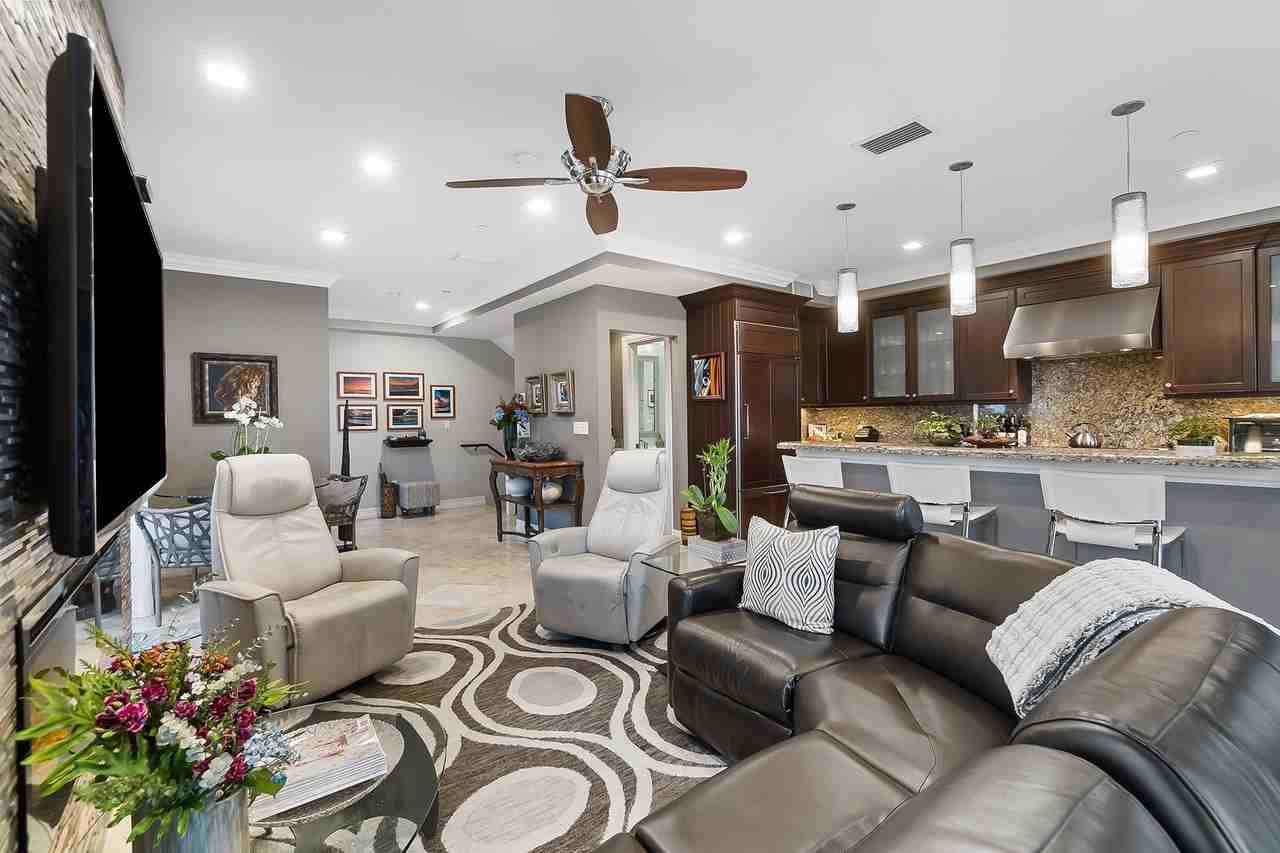 301 Tarpon Dr - Photo 2 of 19