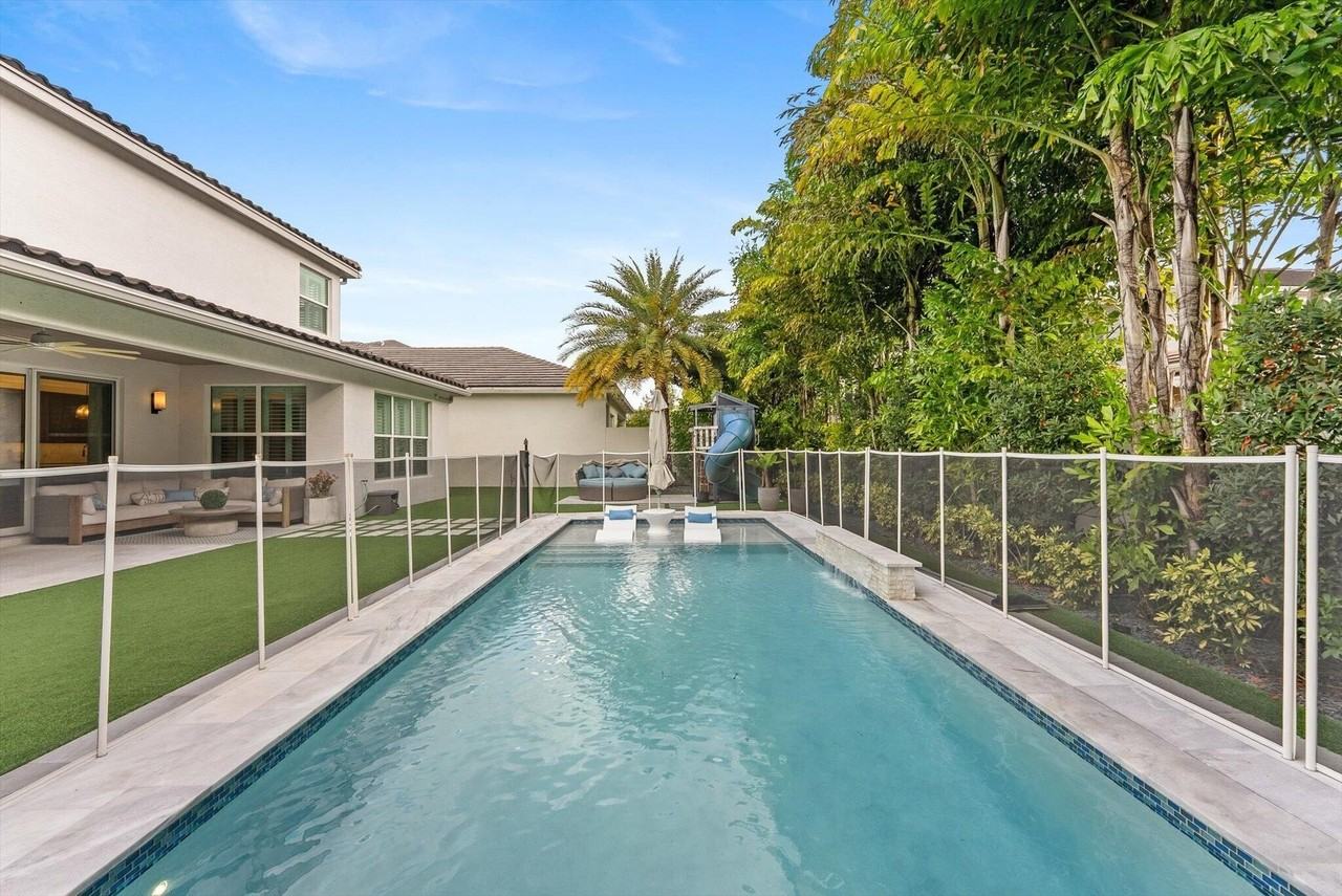 15398 Sandy Beach Ter - Photo 5 of 50