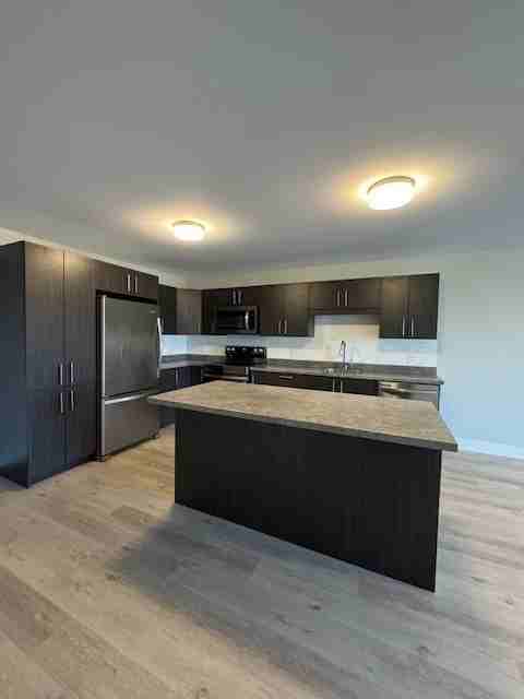 310 Manor Road - Photo 4 of 19