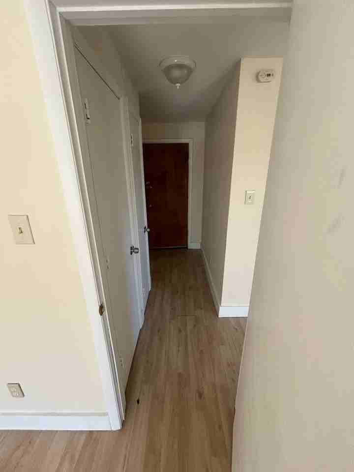 718 E Chester Pike - Photo 7 of 8