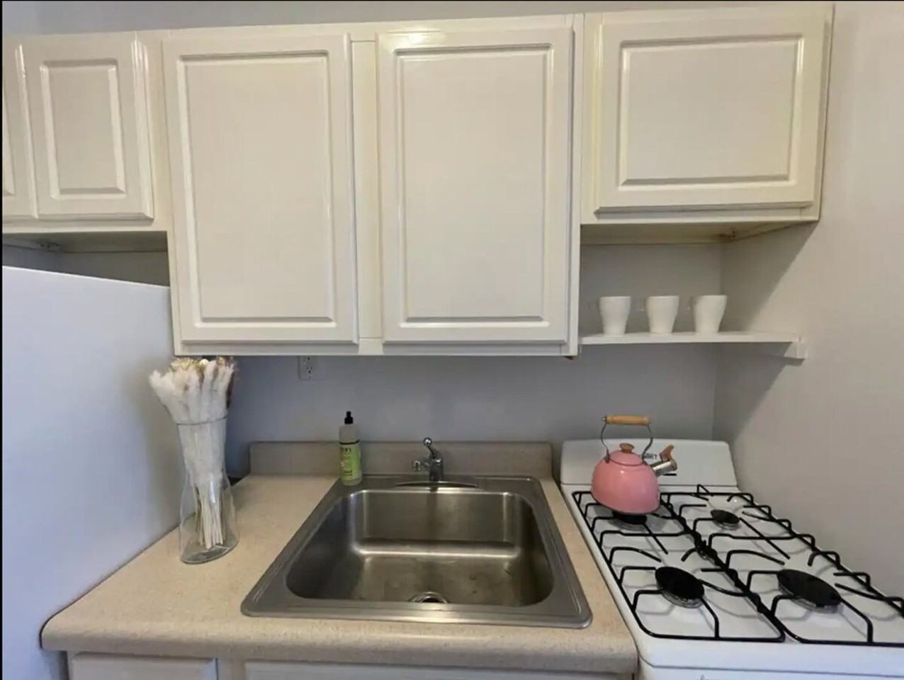 410 E 60th St #1328954P - Photo 7 of 13