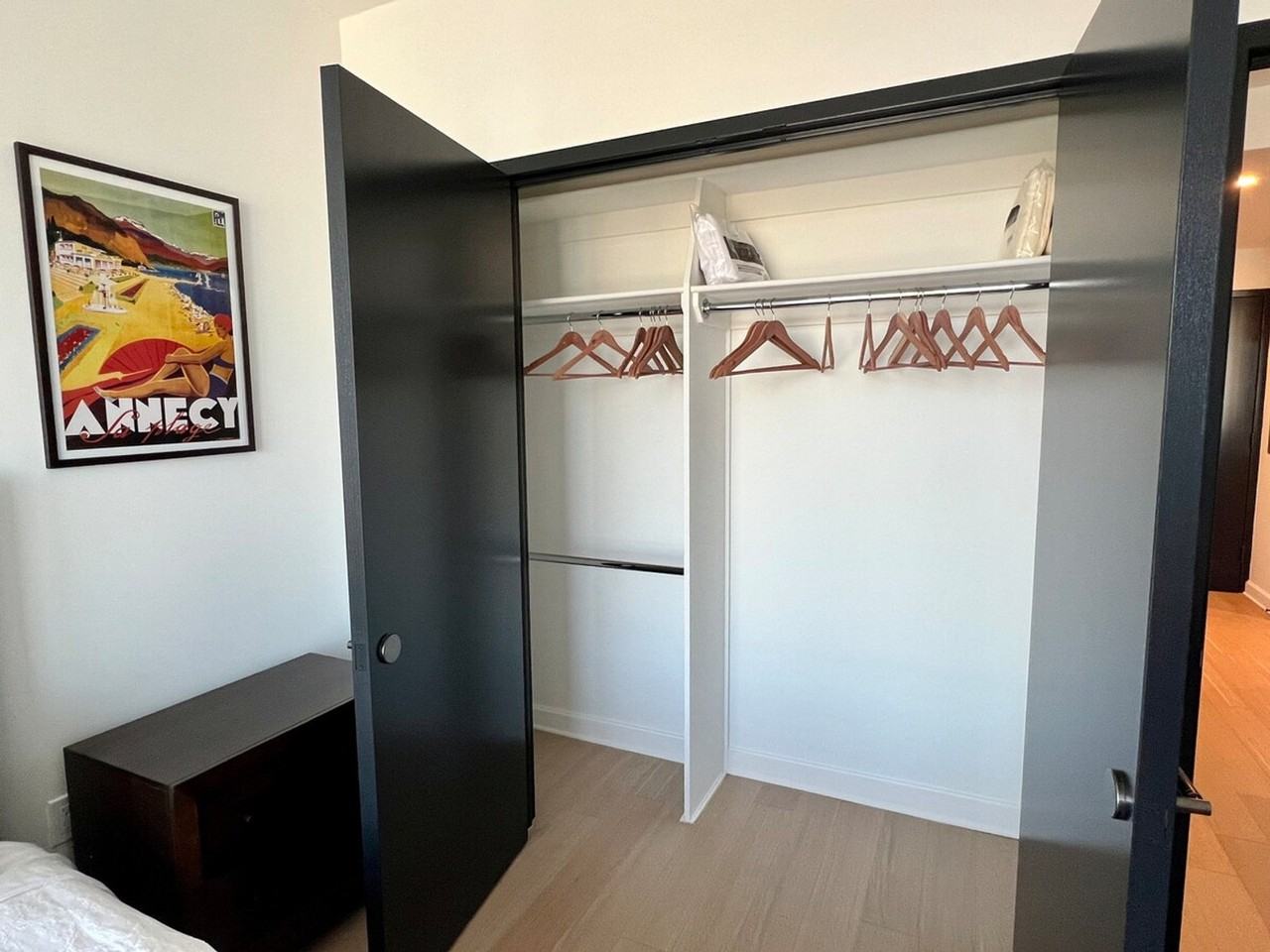 408 W 58th St #1461698P - Photo 5 of 9