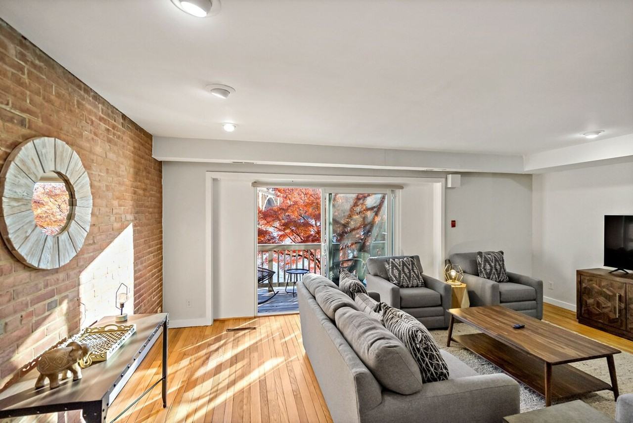 3303 Water St Nw #1395461P - Photo 6 of 50