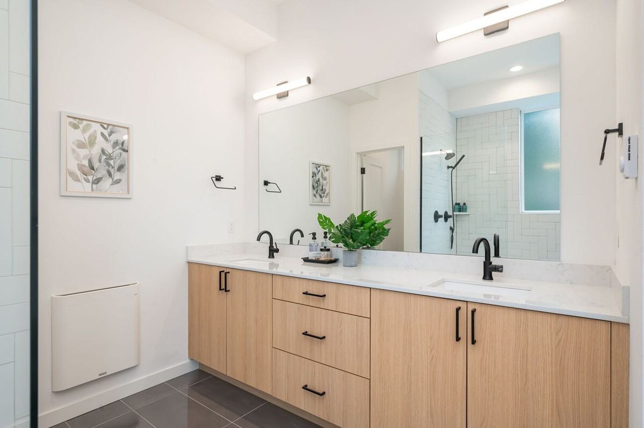 6125 Sand Point Way Ne #1036013P - Photo 5 of 49