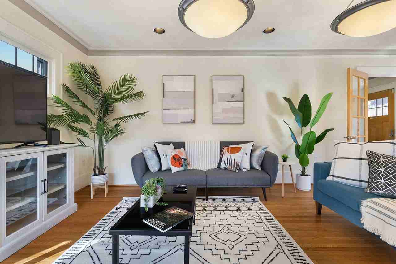 710 10th Ave E #1035931P - Photo 4 of 41