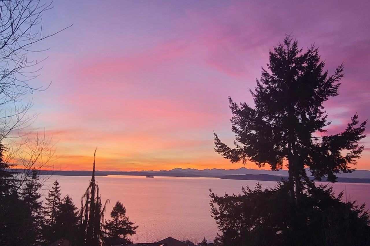 4091 Hillcrest Ave Sw #1324830P - Photo 4 of 22