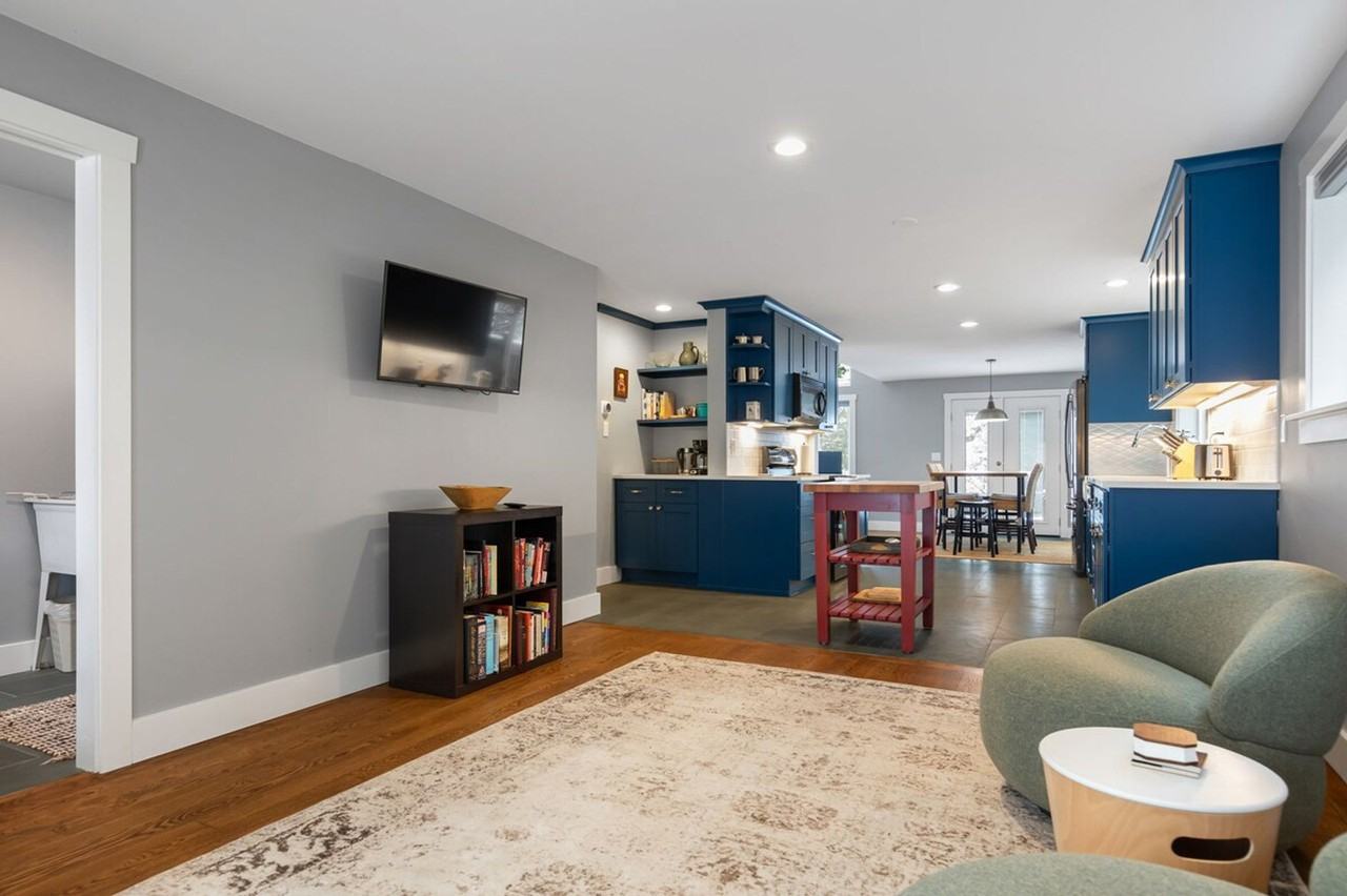 10433 67th Ave S #1507640P - Photo 5 of 50