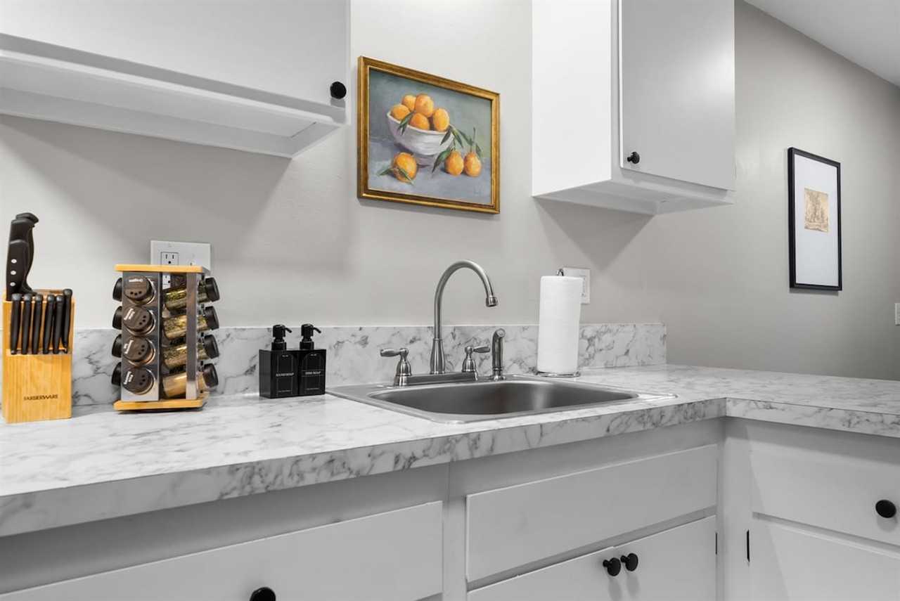55 Hollywood Ct #1032368P - Photo 6 of 23