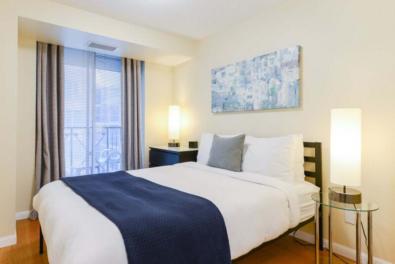 192 Adelaide St W #1034884P - Photo 6 of 15