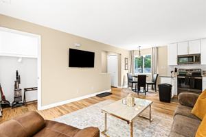 featured image of 18423 Sharon Ln