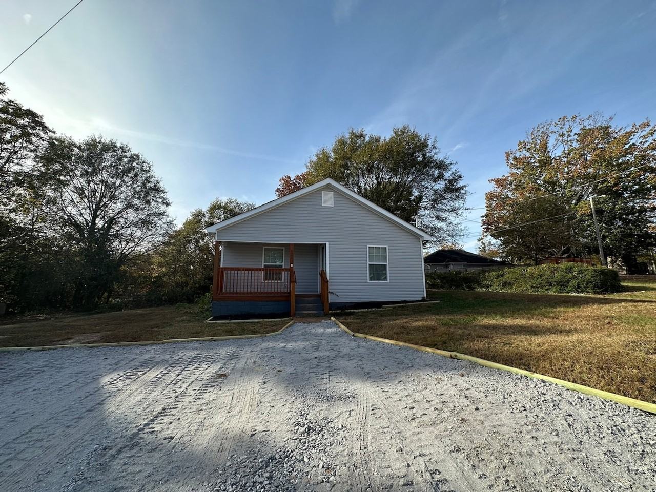 121 Forest St #1234791P - Photo 2 of 21