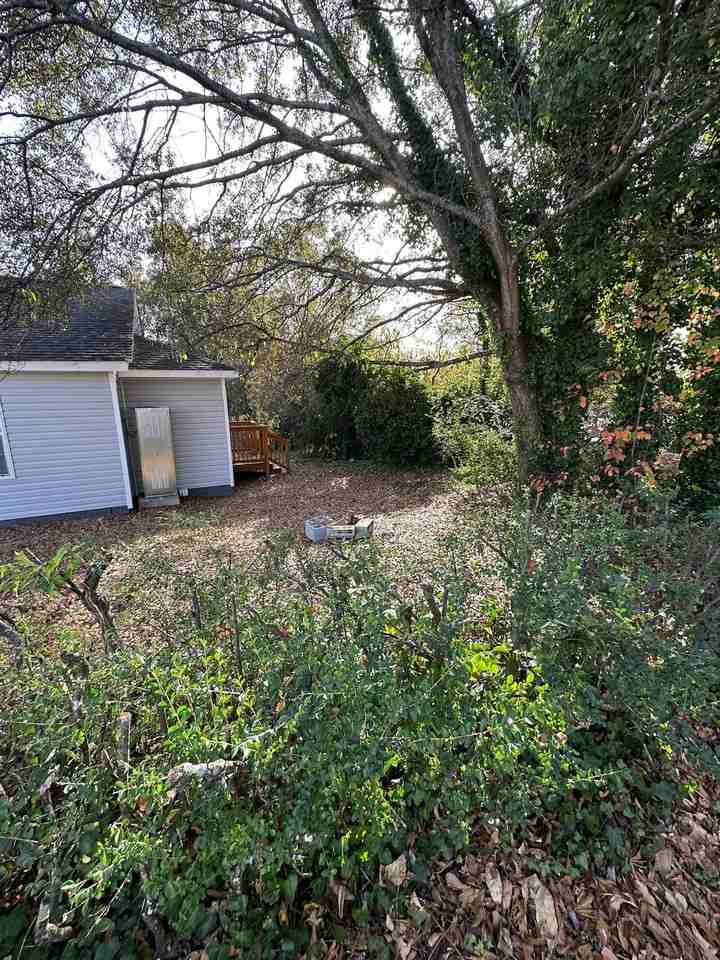 121 Forest St #1234791P - Photo 3 of 21