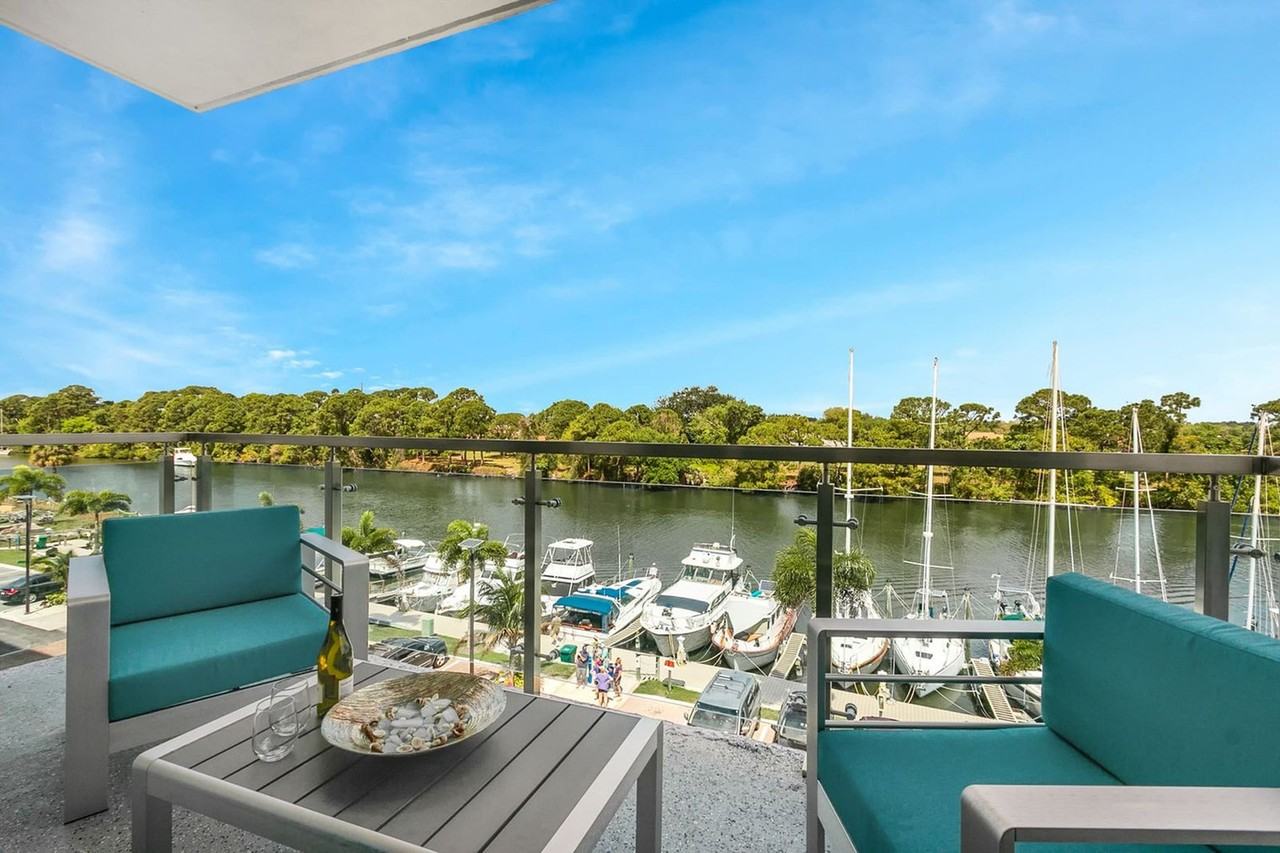 202 Ivory Coral Lane - Photo 6 of 86