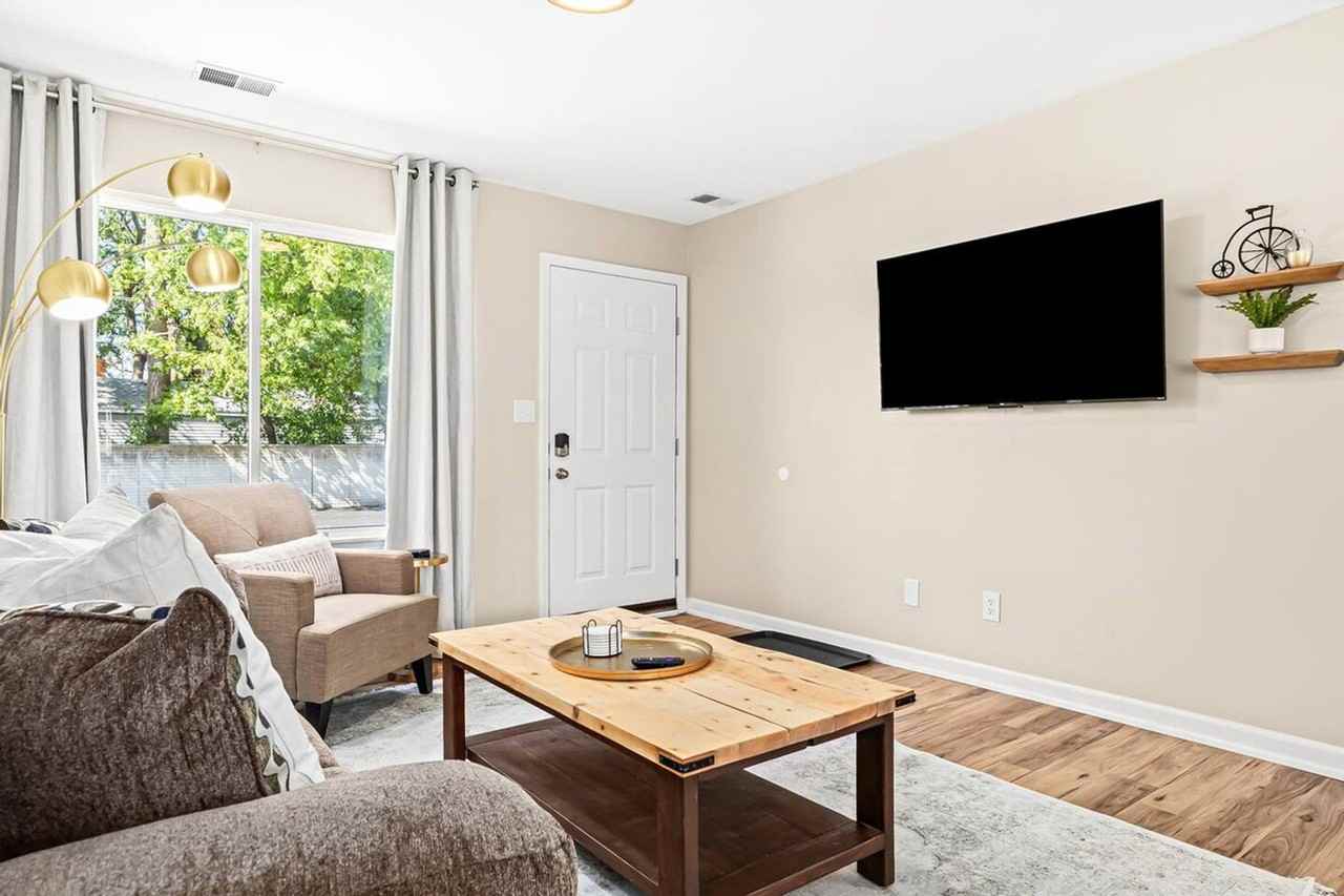 27990 Gratiot Ave #1054650P - Photo 4 of 30