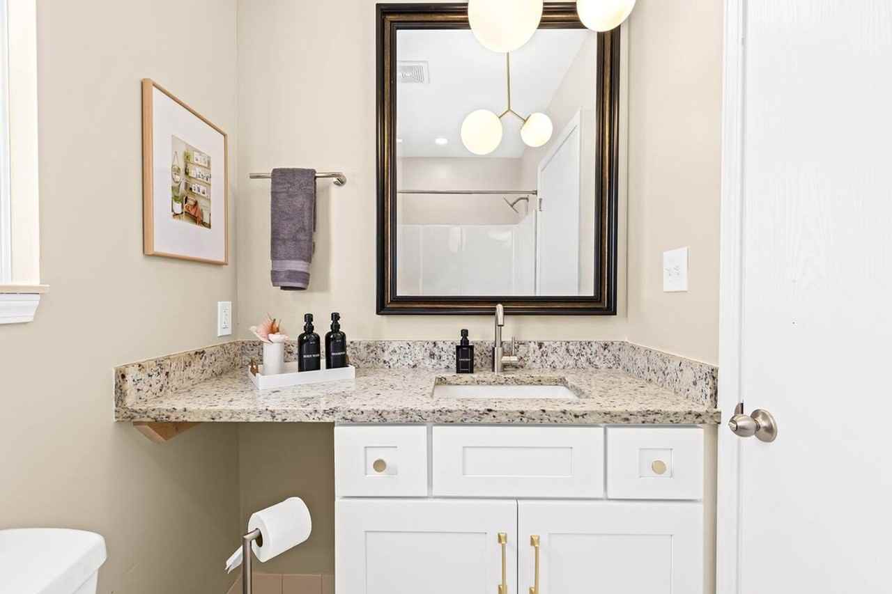 27990 Gratiot Ave #1054650P - Photo 5 of 30