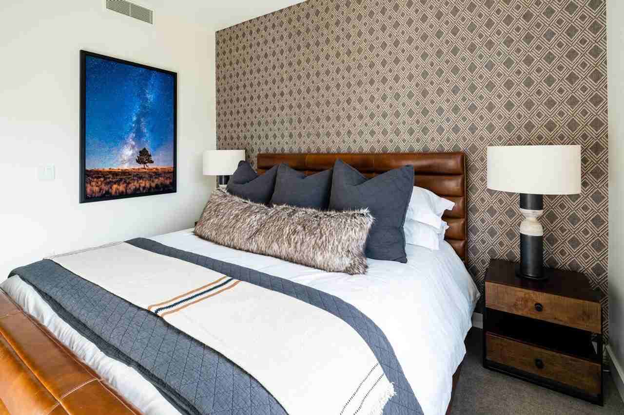 4 Lakewood Dr #1255662P - Photo 3 of 28