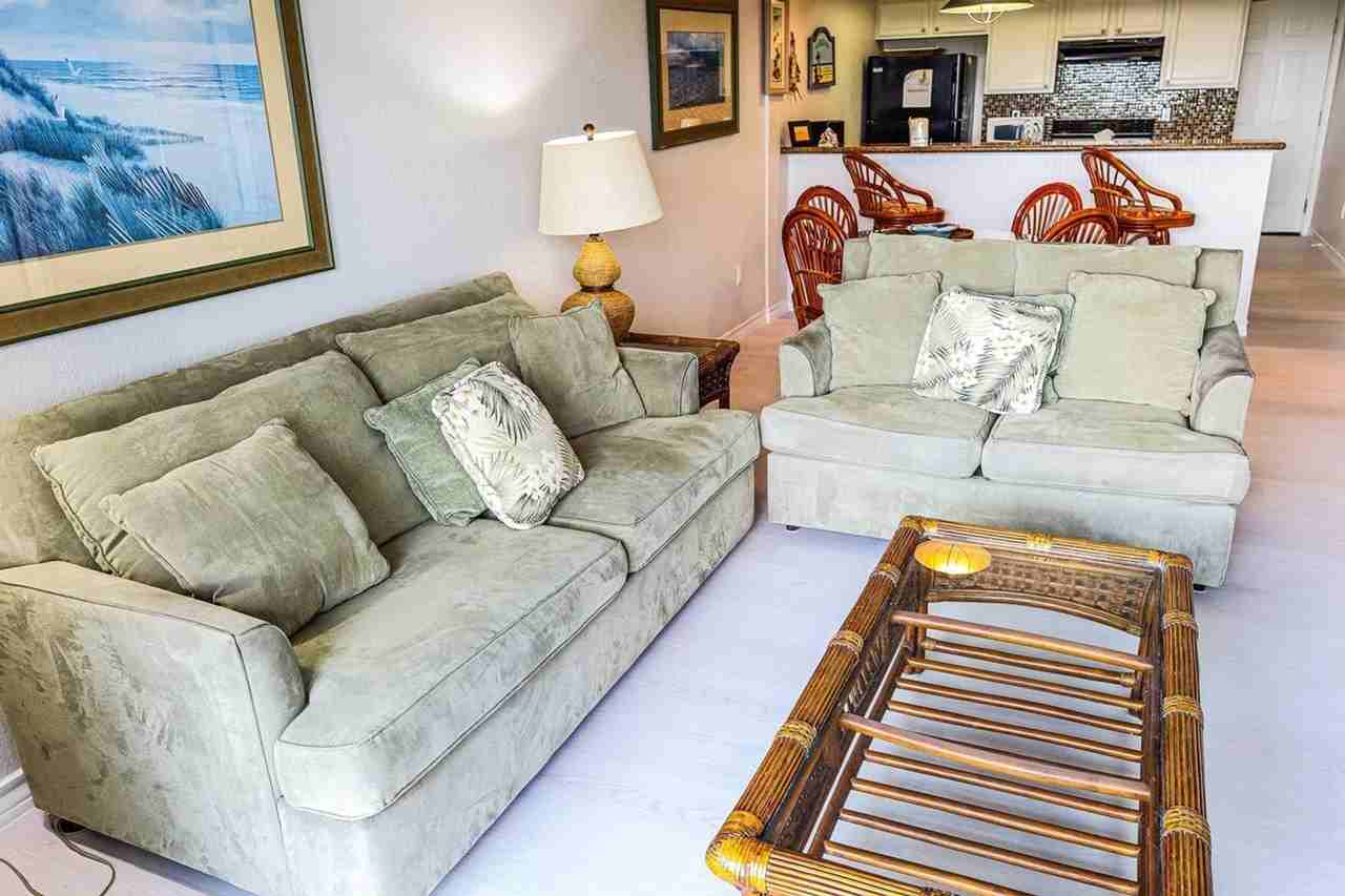 4908 Gulf Blvd #1255598P - Photo 3 of 24