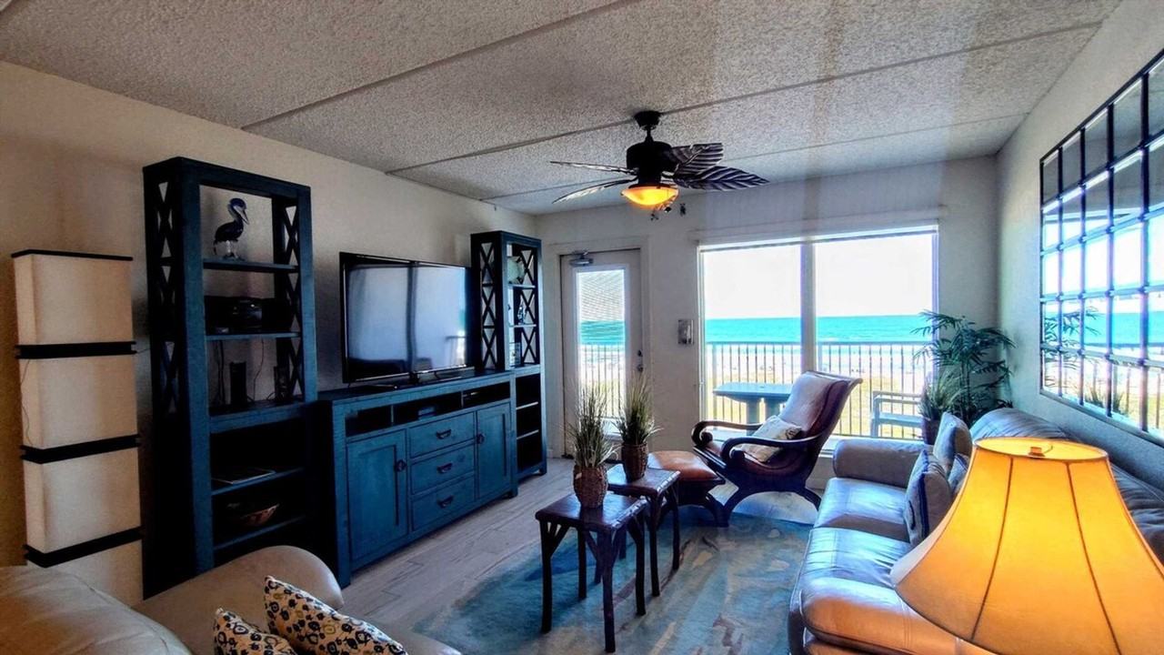 2562 Gulf Blvd #1255571P - Photo 2 of 30