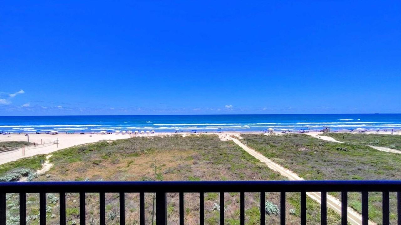 2562 Gulf Blvd #1255571P - Photo 5 of 30