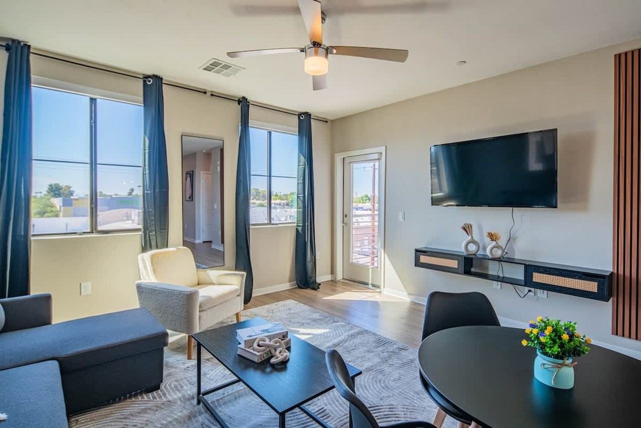 777 East Stella Lane - Photo 2 of 50