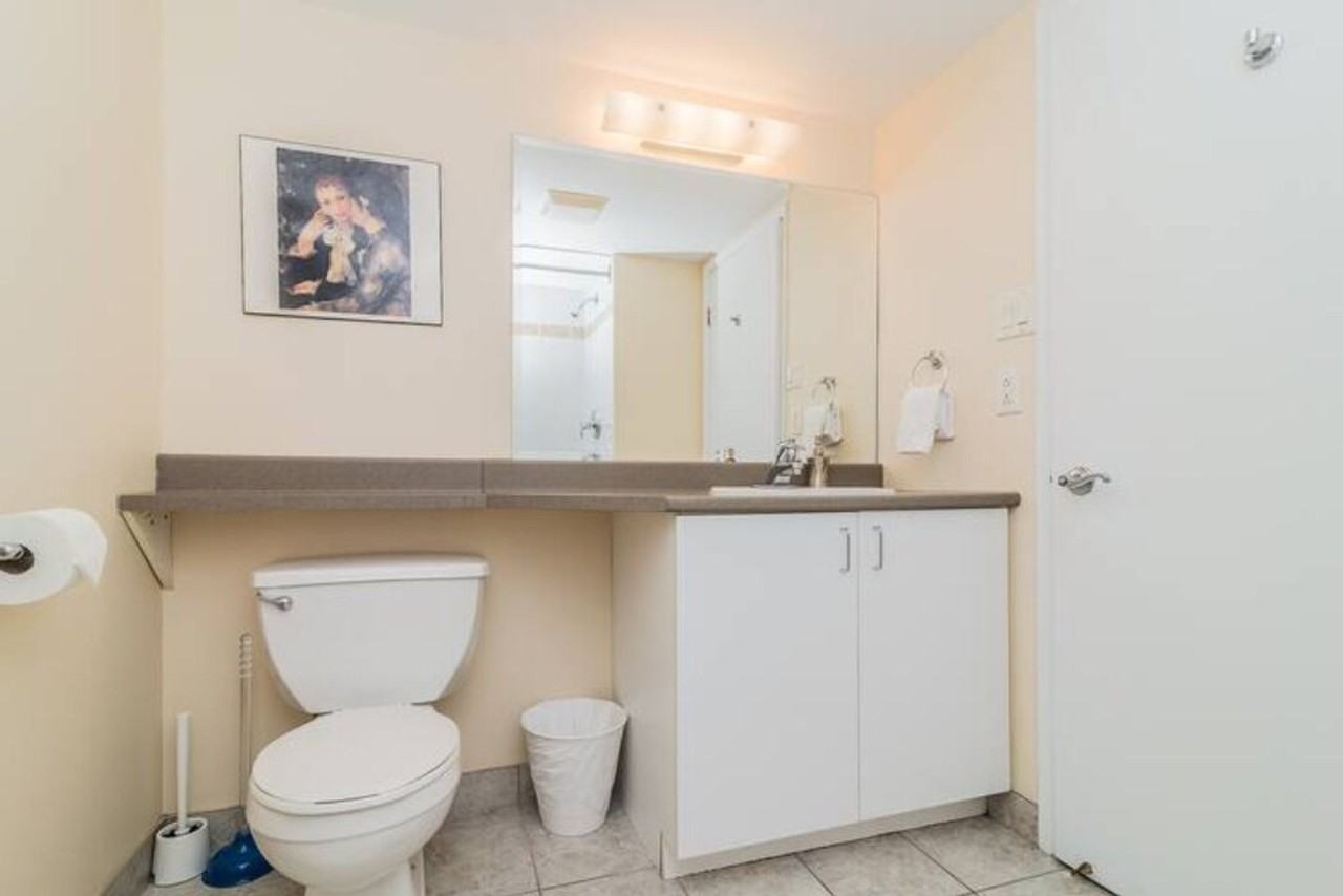 1255 Rue De Bullion #1261832P - Photo 7 of 15