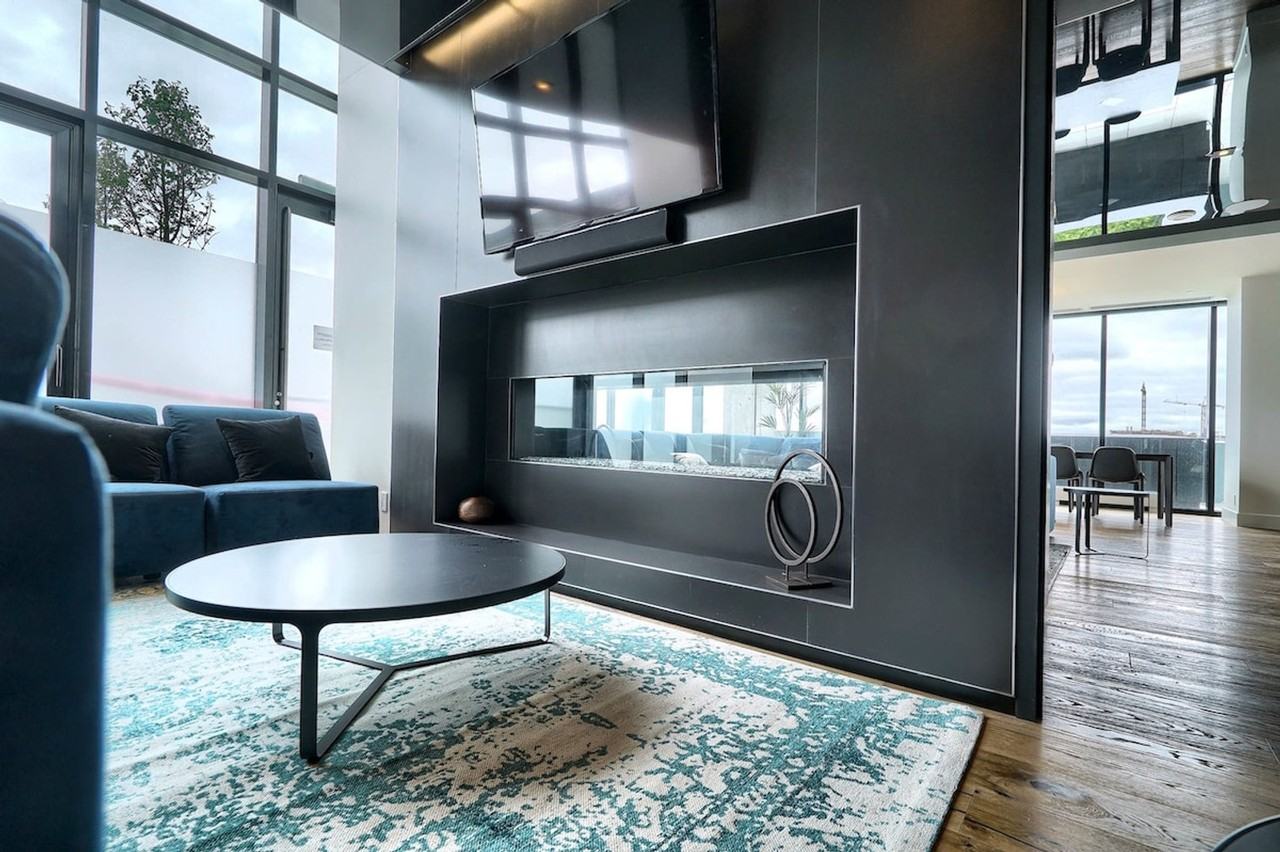 815 Rue De La Montagne #1261851P - Photo 7 of 50