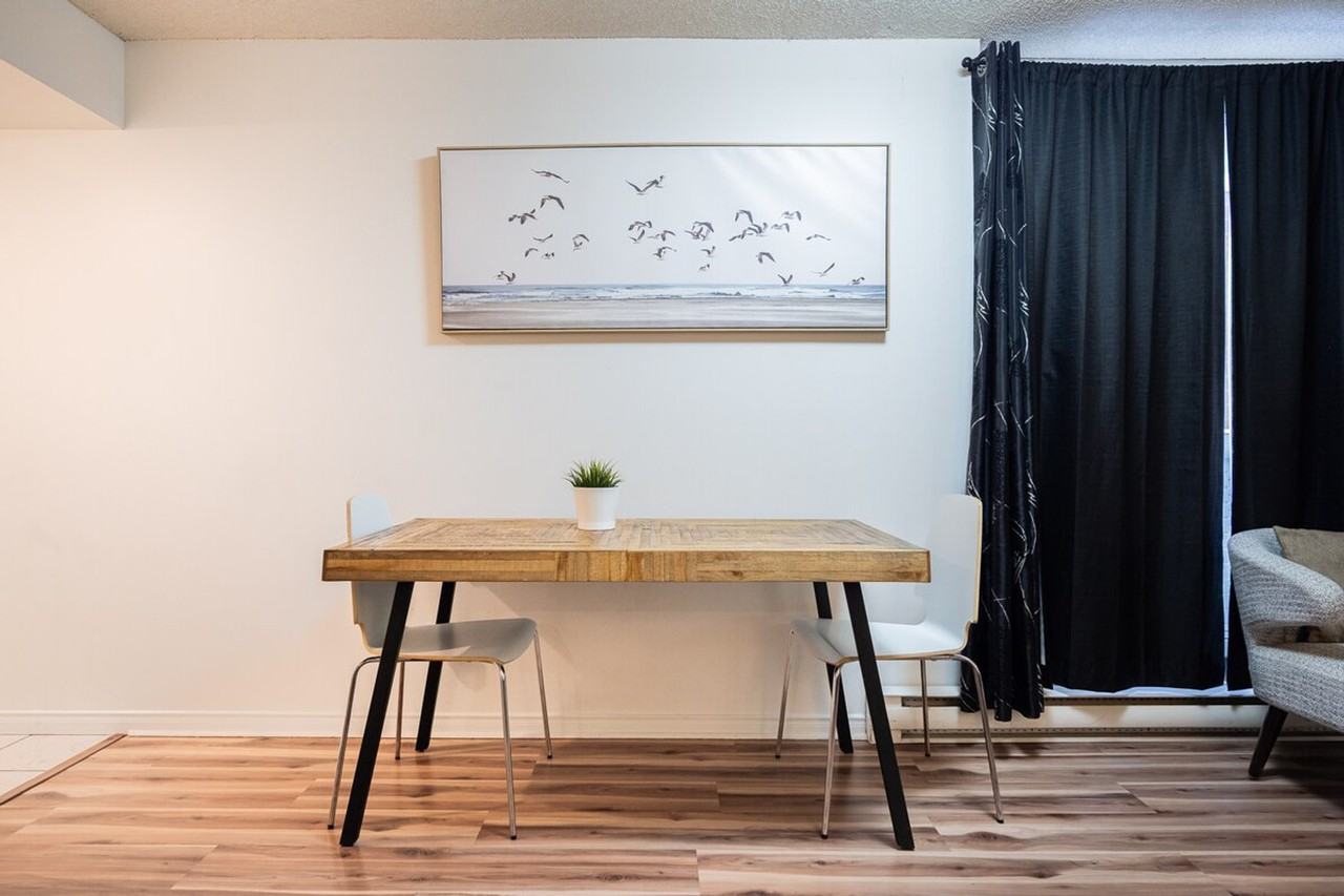 1206 Rue Sanguinet #1261766P - Photo 3 of 21