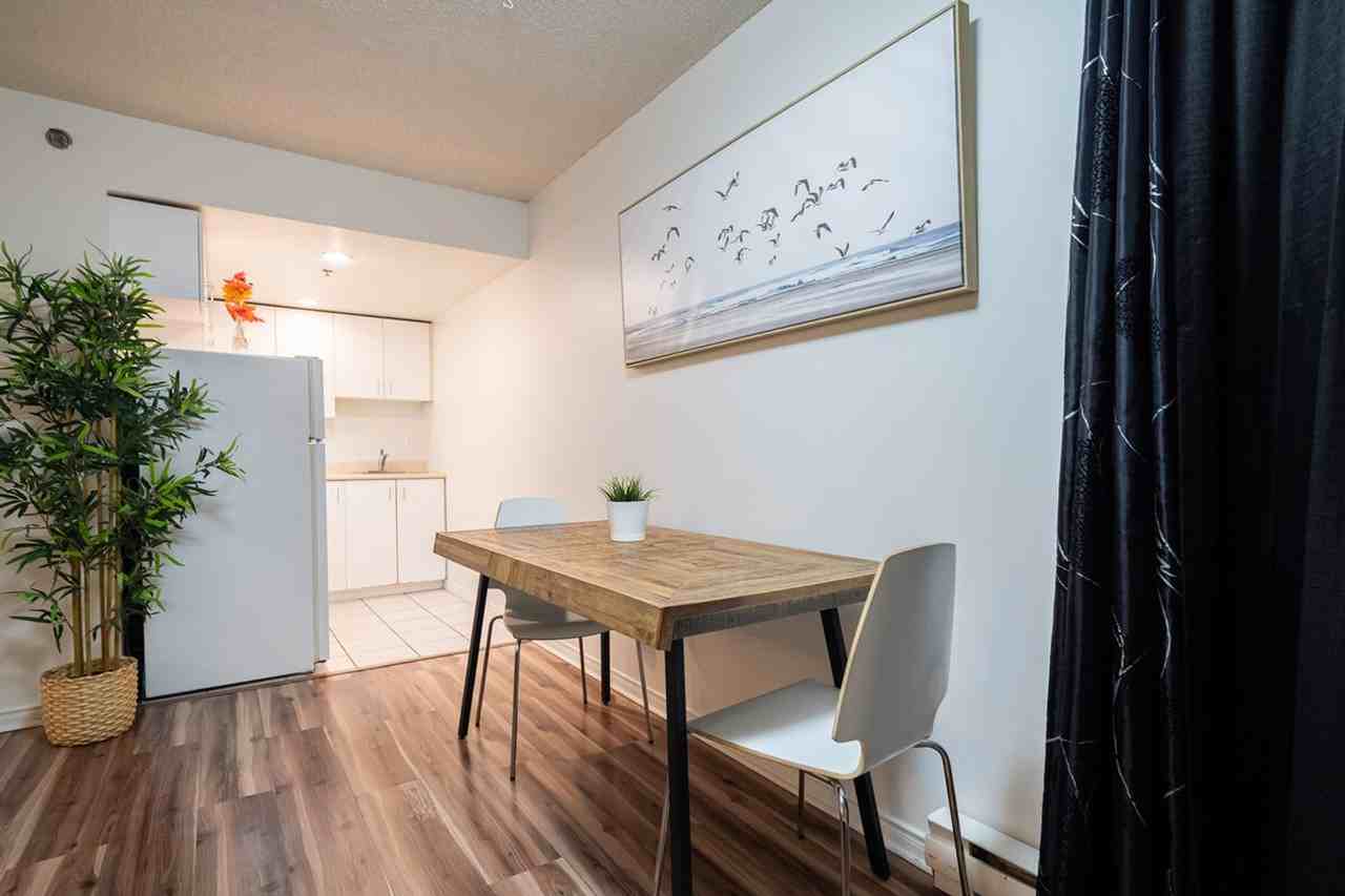 1206 Rue Sanguinet #1261766P - Photo 7 of 21