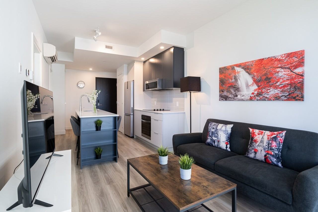 1438 Av Overdale #1269270P - Photo 3 of 40