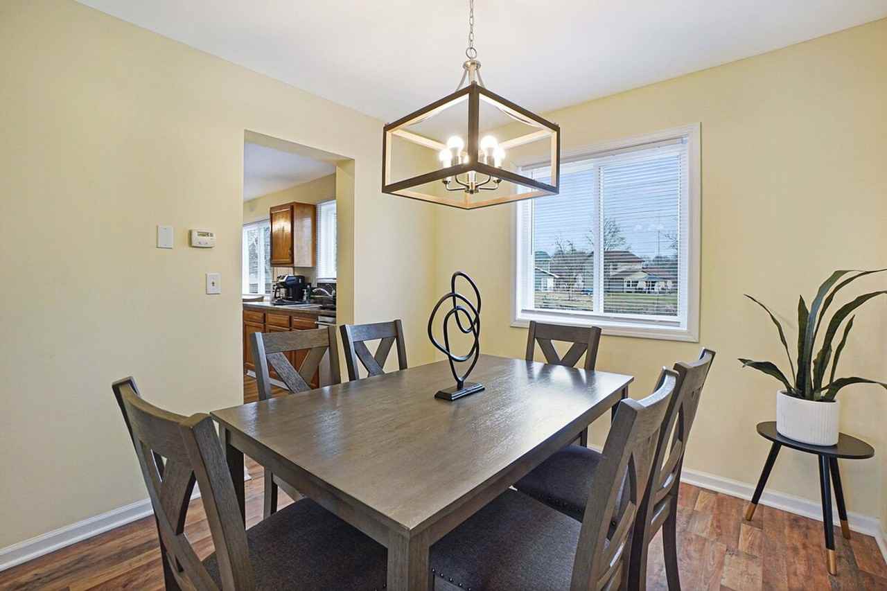 303 Danbury Dr #1285015P - Photo 7 of 21