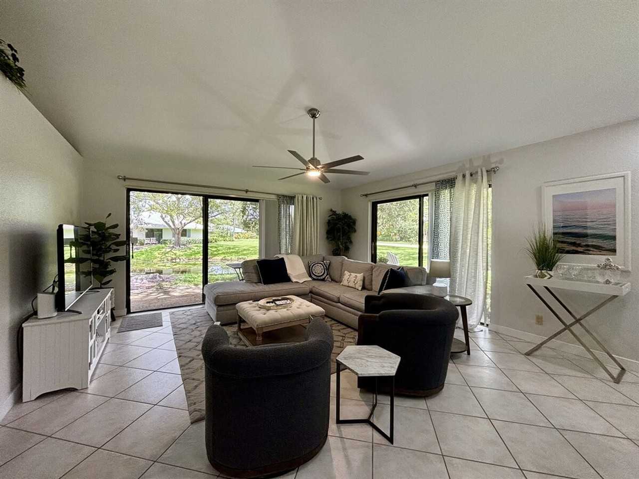 216 Club Dr #1065702P - Photo 5 of 31
