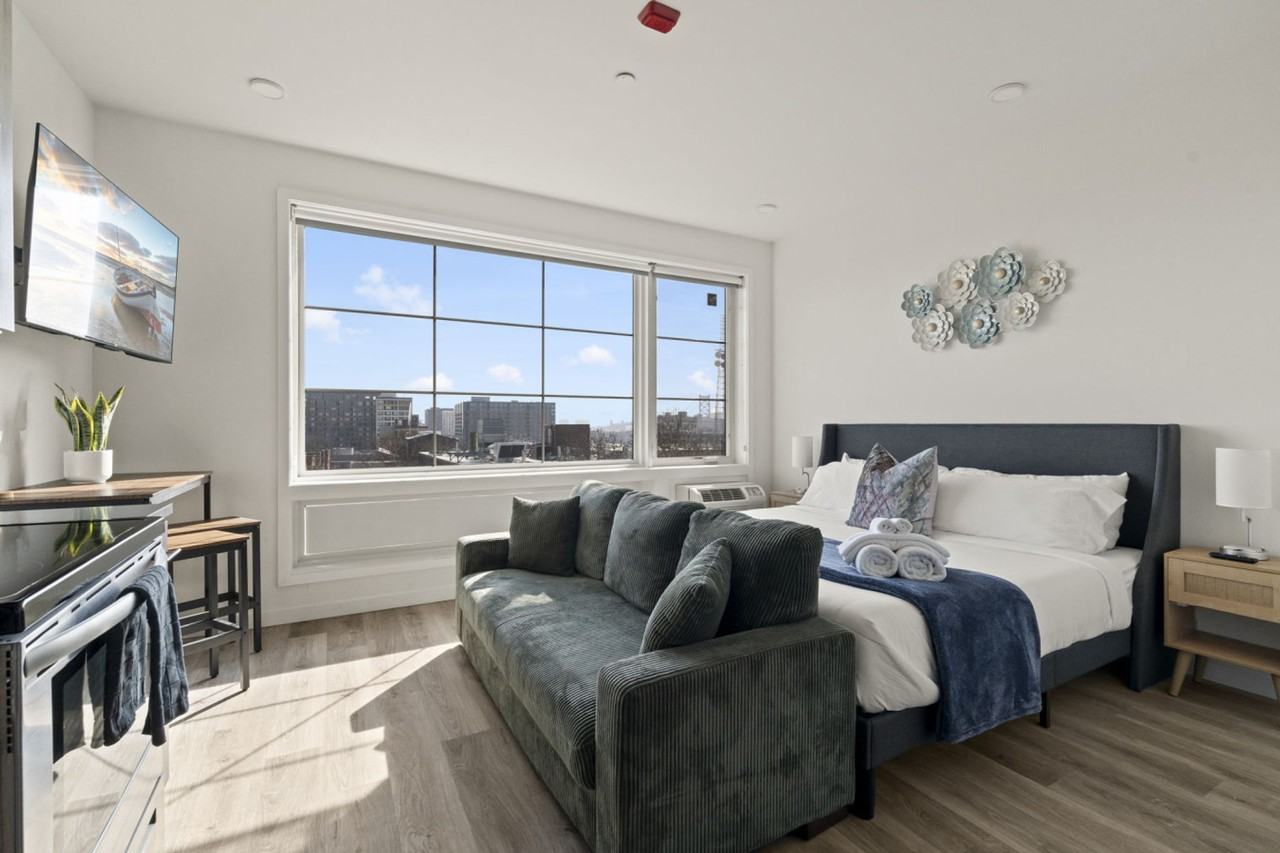 501 Perth Pl #1289471P - Photo 2 of 43