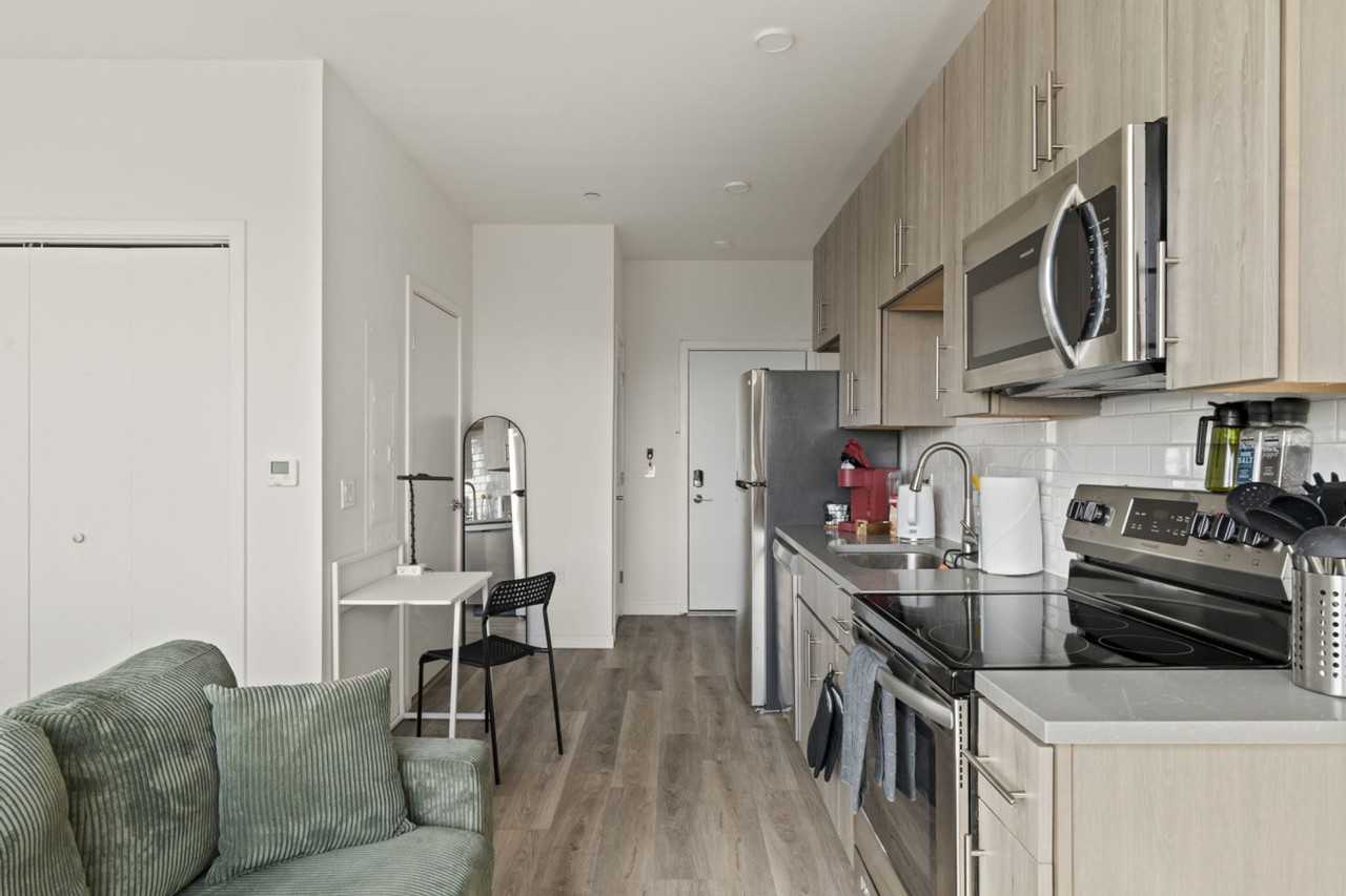 501 Perth Pl #1289471P - Photo 4 of 43