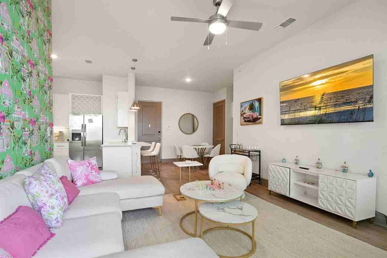 8890 Founders Square Drive - Photo 4 of 100