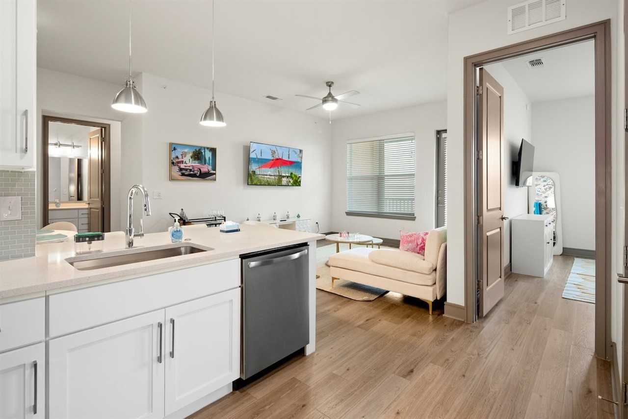 8890 Founders Square Drive - Photo 5 of 100