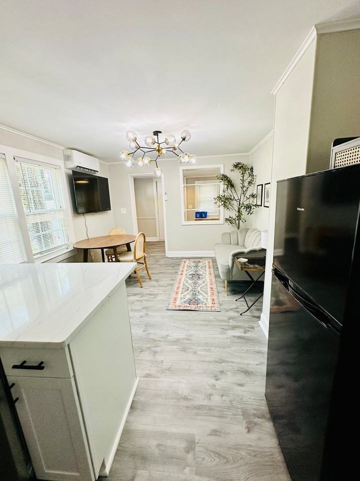 1B Christopher St #1234784P - Photo 4 of 50
