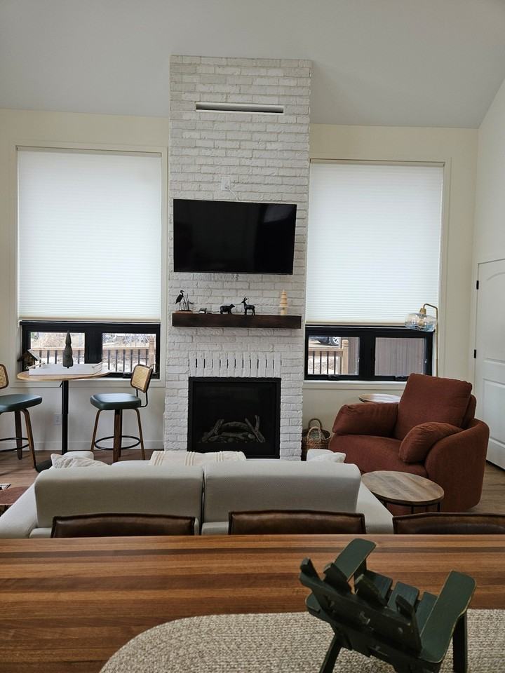 5913 Lake Edge Rd #1300982P - Photo 3 of 36