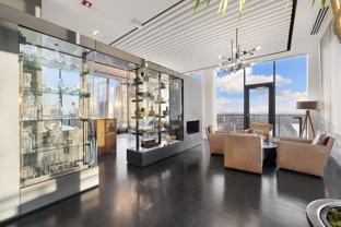 720 S Wells St - Photo 1 of 1