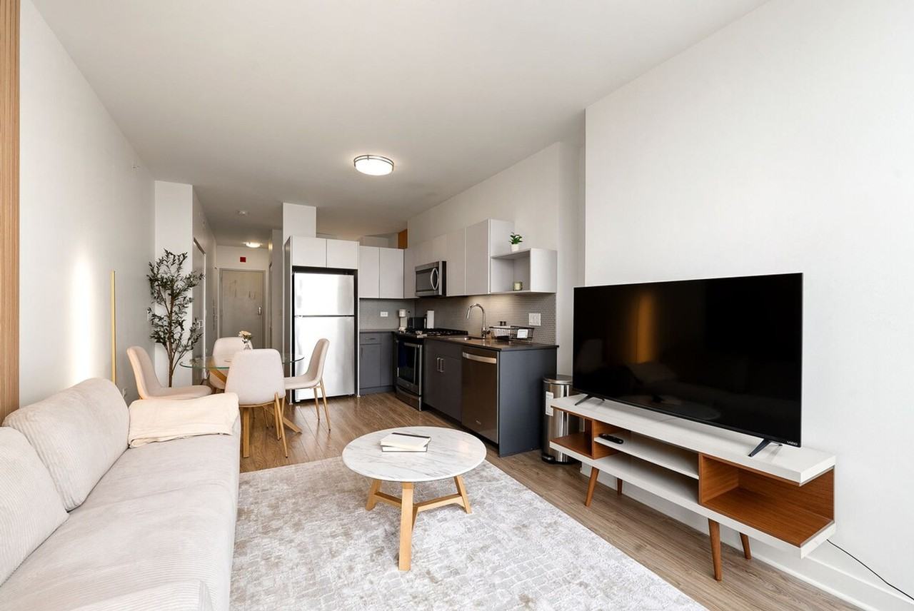 720 S Wells St #1310548P - Photo 5 of 44