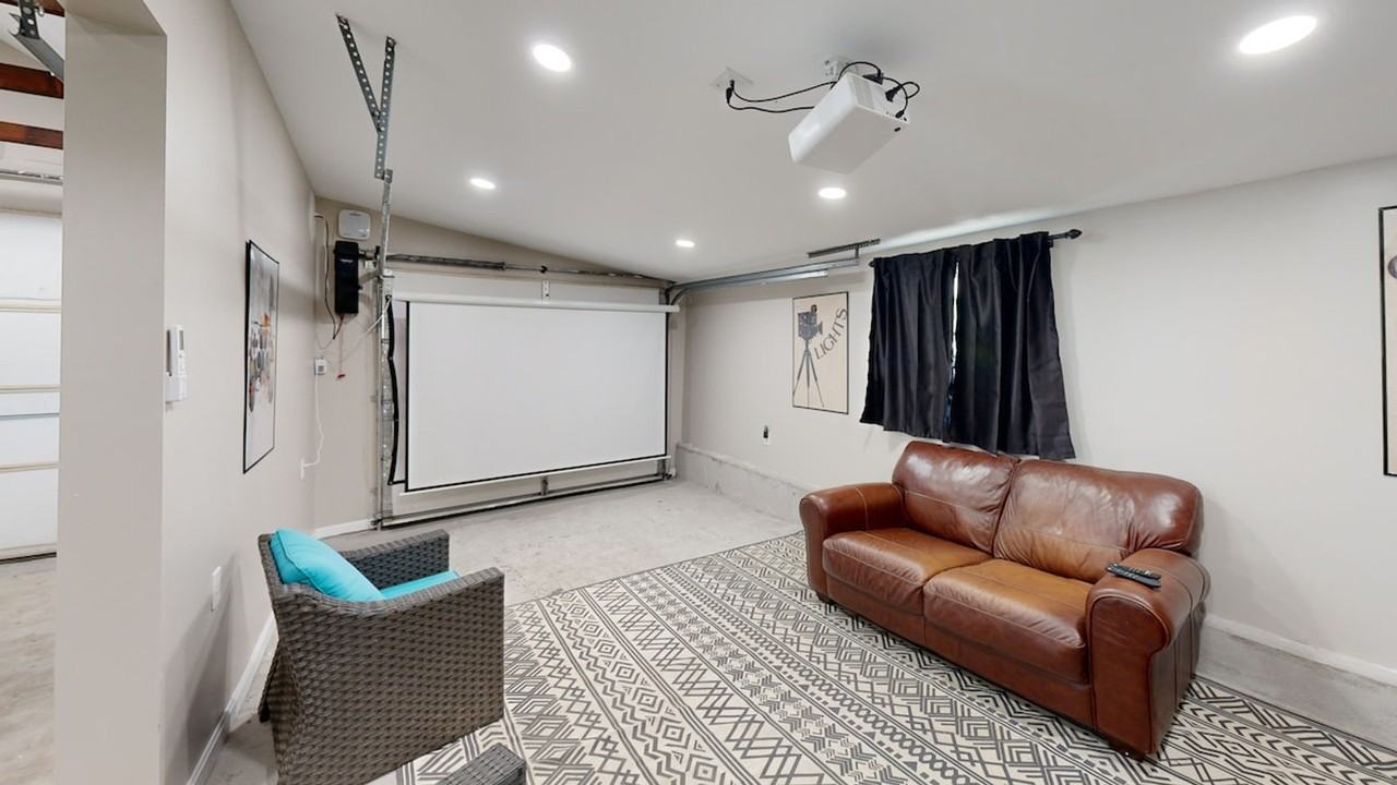 9 Birch Dr #1380186P - Photo 4 of 50