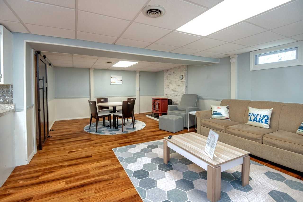 9 Birch Dr #1380186P - Photo 7 of 50