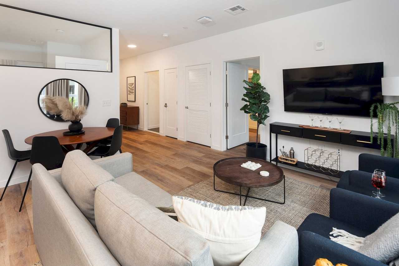 202 Mill Rd #1383005P - Photo 3 of 34