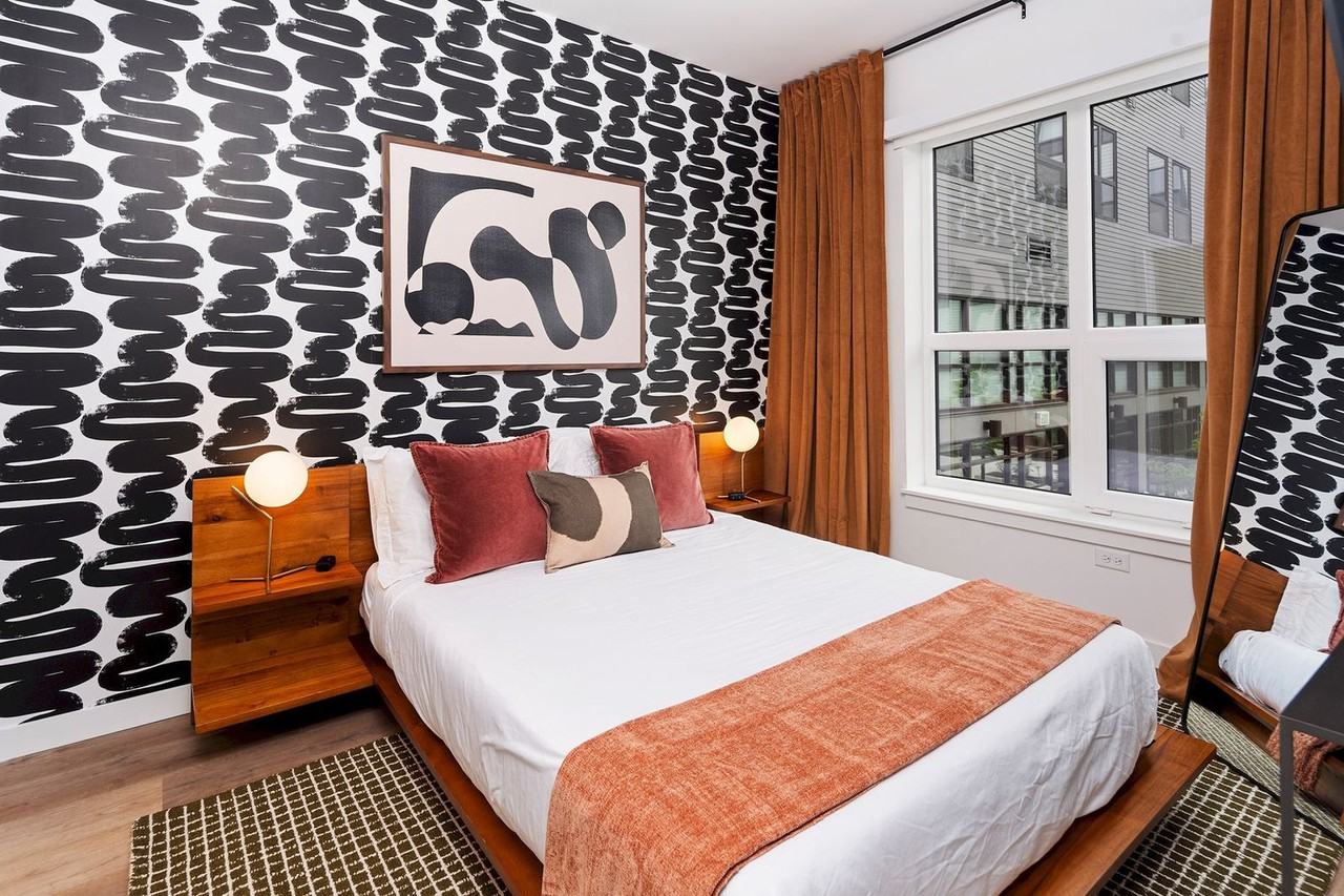 202 Mill Rd #1383005P - Photo 7 of 34