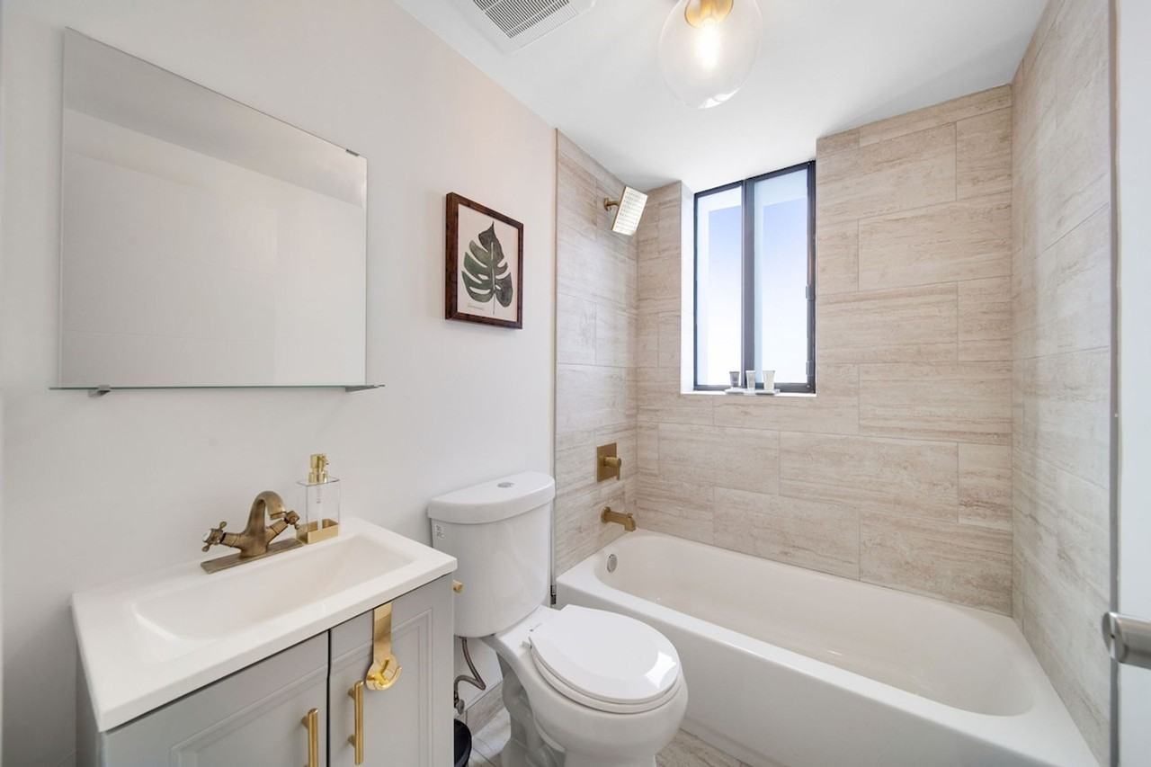 1540 Sw 22nd Ave #1388868P - Photo 7 of 11
